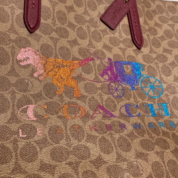 Limited Edition Coach Signature Rexy Carriage Print Highline Tote Rainbow Rare - Picture 6 of 14